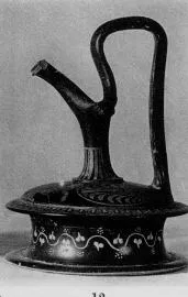 EPICHYSIS (SOUTH ITALIAN, APULIAN, RED-FIGURE)