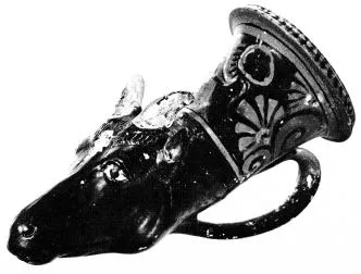 FIGURE VASE (SOUTH ITALIAN, APULIAN, RED-FIGURE)