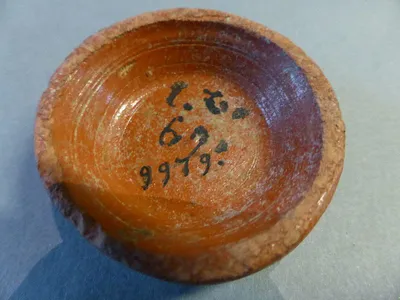 vase ; fragment