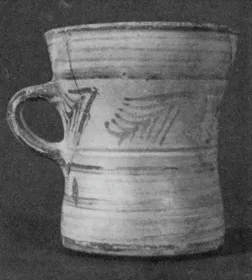 BEAKER (MYCENEAN, RED-BROWN ON BUFF WARE)