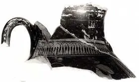 PELIKE, FRAGMENT (ATHENIAN, RED-FIGURE)