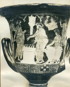 KRATER, CALYX (ATHENIAN, RED-FIGURE)