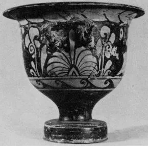 KRATER, BELL (SOUTH ITALIAN, CAMPANIAN, RED-FIGURE)