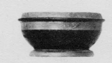 PYXIS (ATHENIAN, BLACK GLAZE)