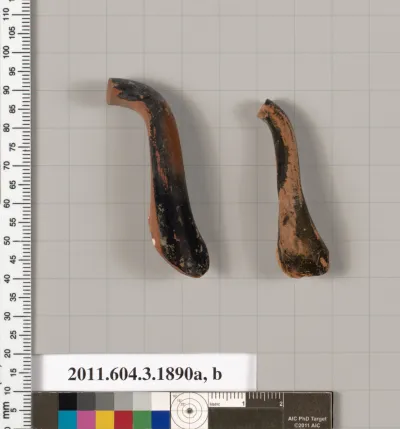 Terracotta fragments of a kylix (drinking cup) or a skyphos (deep drinking cup)?