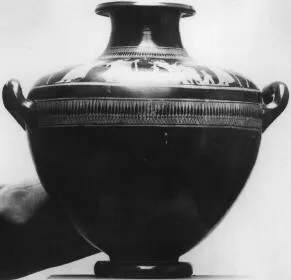 HYDRIA (ATHENIAN, RED-FIGURE)