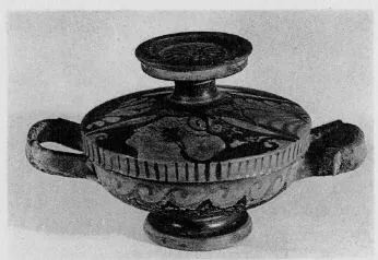 LEKANIS (SOUTH ITALIAN, CAMPANIAN, RED-FIGURE)