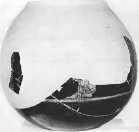 PELIKE, FRAGMENTS (ATHENIAN, RED-FIGURE)