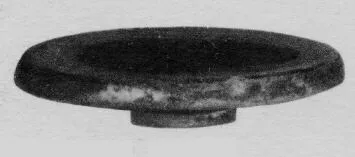 PLATE (ETRUSCAN, BLACK GLAZE)