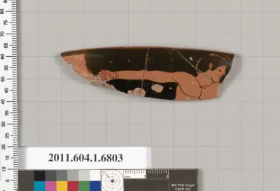 Terracotta rim fragment of a kylix (drinking cup)