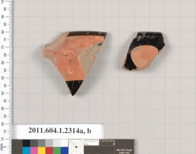 Terracotta rim fragments of kylikes (drinking cups)