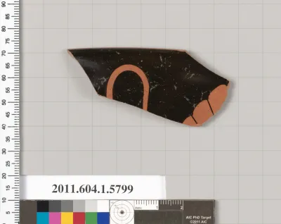 Terracotta rim fragment of a kylix: eye-cup (drinking cup)