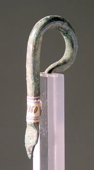 Bronzehaken (Haken, Etruskischer Kannenhenkel)