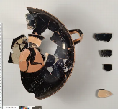 Terracotta kylix: eye cup (drinking cup)