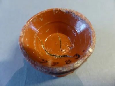 vase ; fragment