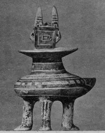 TRIPOD VASE (DAUNIAN, RED-BROWN ON BUFF WARE)