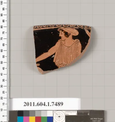 Terracotta rim fragment of a kylix (drinking cup)