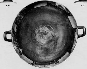 CUP A (ATHENIAN, BLACK-FIGURE)