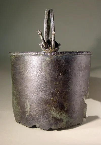 Eimerfragment mit Boden