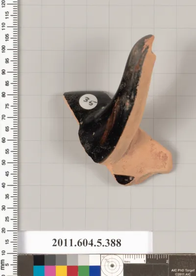 Terracotta rim fragment of a kylix (drinking cup)