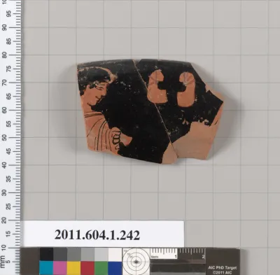 Terracotta rim fragment of a kylix (drinking cup)