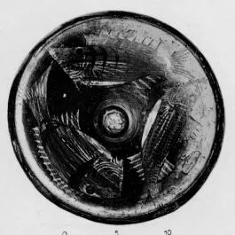 FISH PLATE (SOUTH ITALIAN, CAMPANIAN, RED-FIGURE)