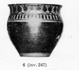 SKYPHOS (SOUTH ITALIAN, CAMPANIAN, BLACK-FIGURE)