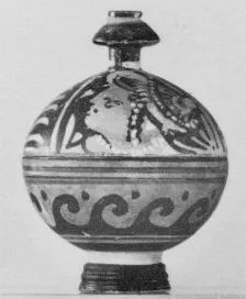 PYXIS (SOUTH ITALIAN, APULIAN, RED-FIGURE)