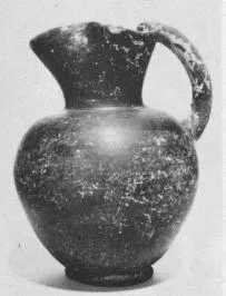 OINOCHOE (SOUTH ITALIAN, BUCCHERO)