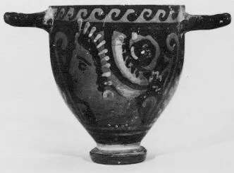 SKYPHOS (SOUTH ITALIAN, APULIAN, RED-FIGURE)