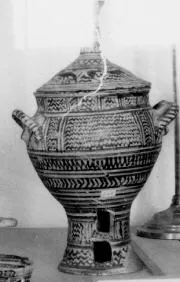 KRATER (ATHENIAN GEOMETRIC, SILHOUETTE)
