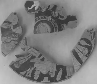 LEKANIS, FRAGMENTS (ATHENIAN, RED-FIGURE)