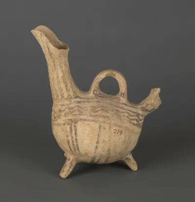 Askos in the form of an animal