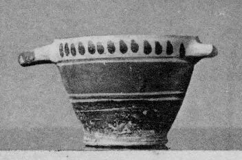 SKYPHOS (CORINTHIAN)