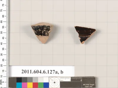 Terracotta fragments of closed shapes
