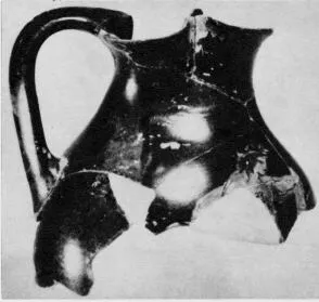 CHOUS, FRAGMENT (ATHENIAN, RED-FIGURE)