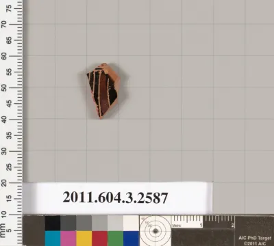 Terracotta fragment of a Little Master cup (drinking cup)