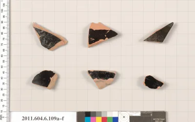 Terracotta fragments of closed shapes