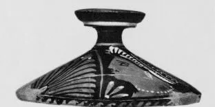 LEKANIS LID (SOUTH ITALIAN, APULIAN, RED-FIGURE)