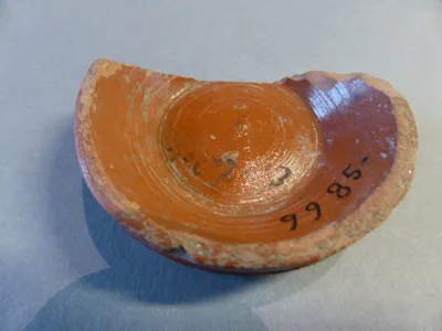 vase ; fragment