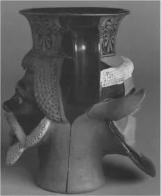 FIGURE VASE, KANTHAROS (ATHENIAN, RED-FIGURE)