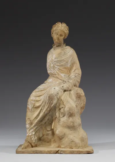 Seated Maiden with ""Melon"" Hairstyle