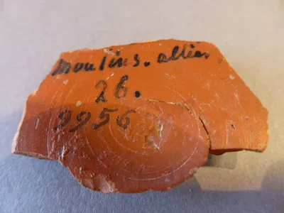 vase ; fragment