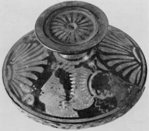LEKANIS LID (SOUTH ITALIAN, APULIAN, RED-FIGURE)