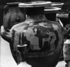 HYDRIA (ATHENIAN, RED-FIGURE)