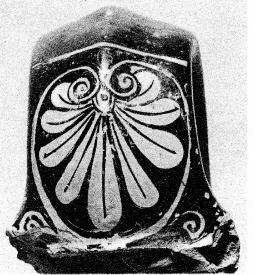 HYDRIA, FRAGMENT (ATHENIAN, RED-FIGURE)
