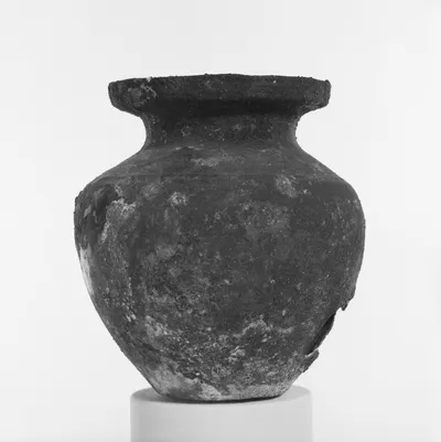 Small Vessel with Ivy Leaf Finials on the Handle