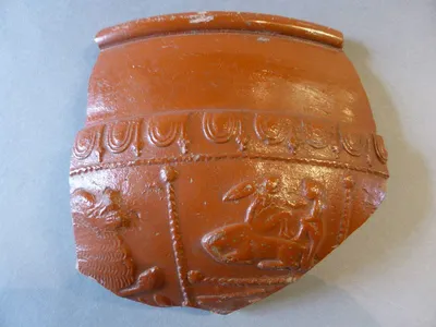 vase ; fragment