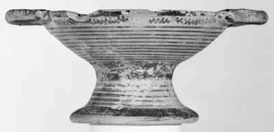 Attic Geometric Footed Plate