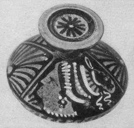 LEKANIS LID (SOUTH ITALIAN, APULIAN, RED-FIGURE)